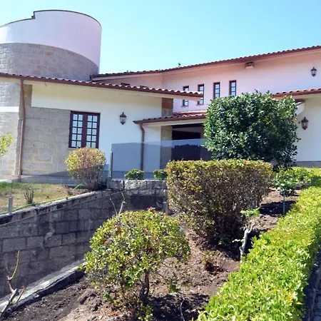 Casa Da Torre Дом отдыха Понте-де-Лима
